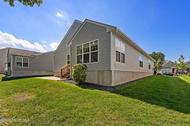 7 Starboard Court, Little Egg Harbor, NJ 08087
