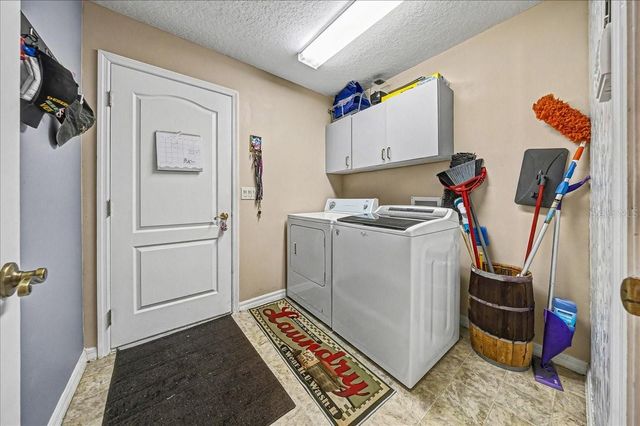 6607 SE 11TH LOOP, Ocala, FL 34472