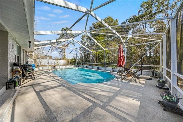 6607 SE 11TH LOOP, Ocala, FL 34472