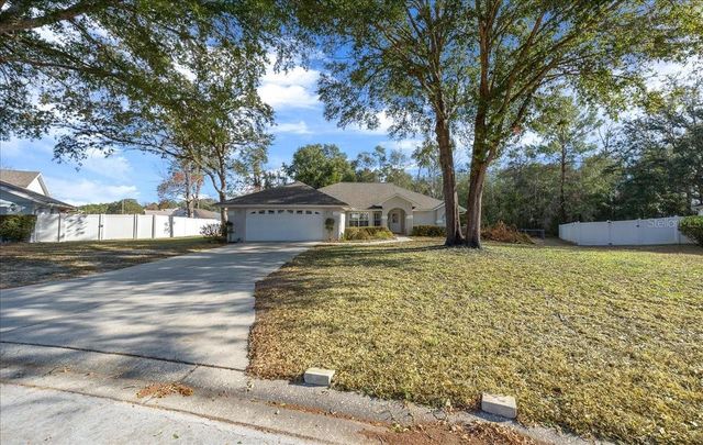 6607 SE 11TH LOOP, Ocala, FL 34472