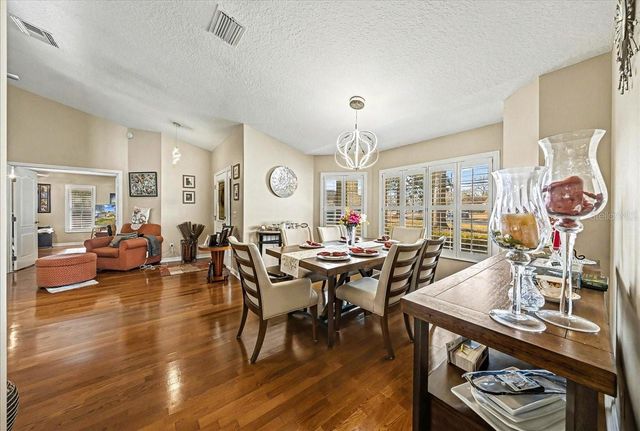 6607 SE 11TH LOOP, Ocala, FL 34472