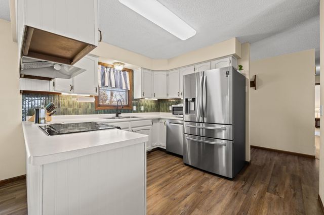 3481 Feldman Avenue SE, Buffalo, MN 55313