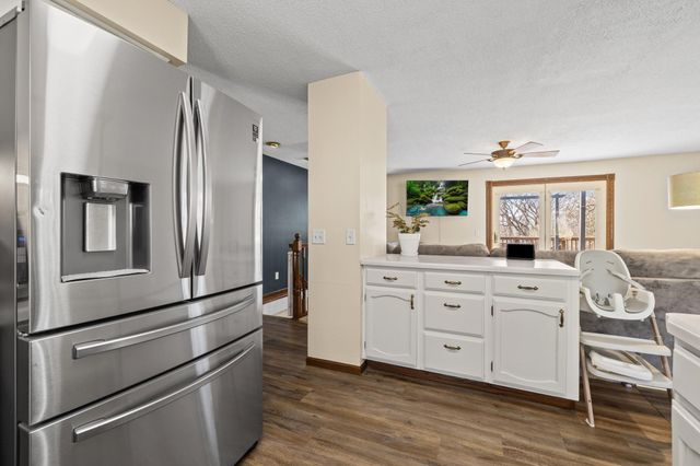 3481 Feldman Avenue SE, Buffalo, MN 55313