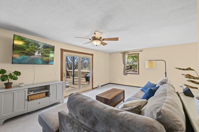 3481 Feldman Avenue SE, Buffalo, MN 55313