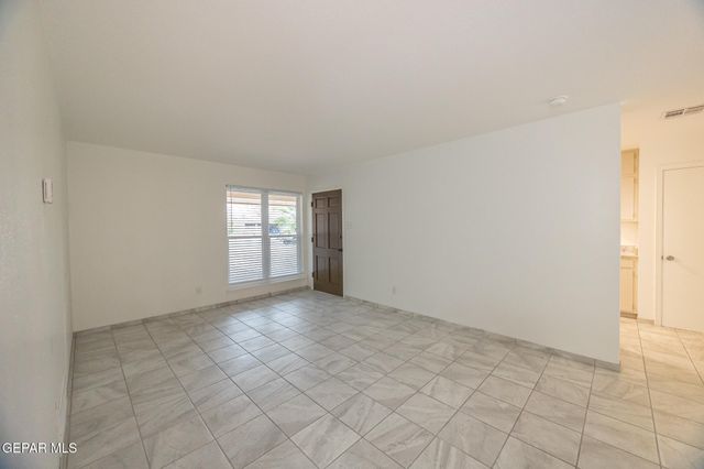 8307 Mettler Drive, El Paso, TX 79925