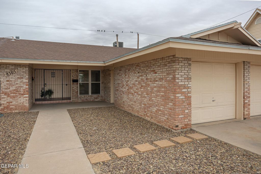 8307 Mettler Drive, El Paso, TX 79925
