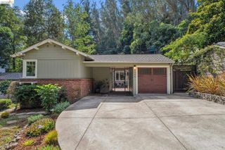 6309 Pinehaven Rd, Oakland, CA 94611