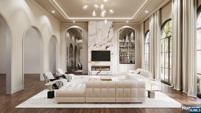 90 Essex Drive, Tenafly, NJ 07670