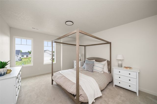 1506 E Girard Avenue, Indianola, IA 50125