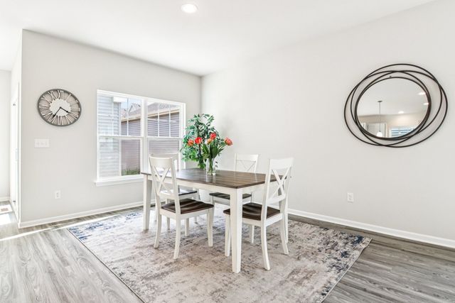 816 Simpson Avenue, Elburn, IL 60119