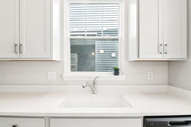 816 Simpson Avenue, Elburn, IL 60119