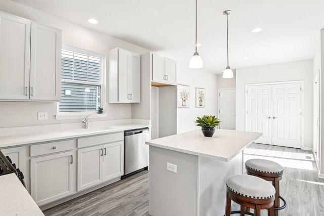 816 Simpson Avenue, Elburn, IL 60119