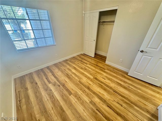 5126 Stone Cove Street, North Las Vegas, NV 89081