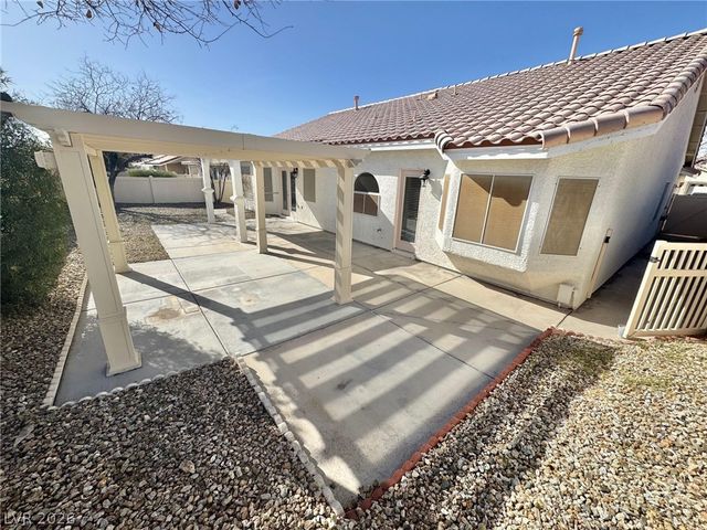 5126 Stone Cove Street, North Las Vegas, NV 89081