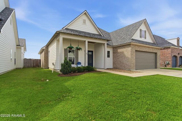 211 Big Lake Run, Youngsville, LA 70592