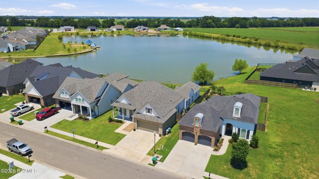 211 Big Lake Run, Youngsville, LA 70592