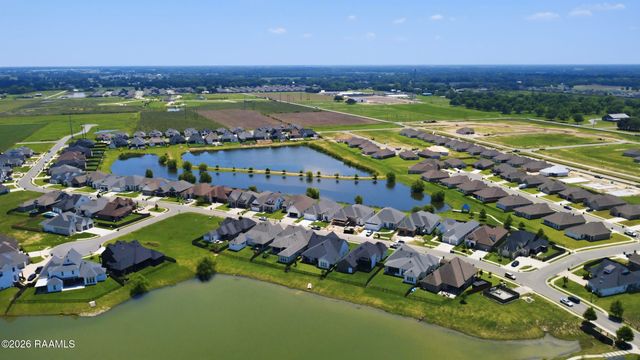 211 Big Lake Run, Youngsville, LA 70592