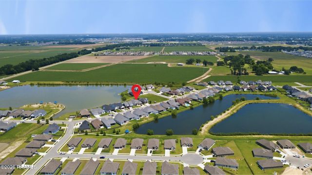 211 Big Lake Run, Youngsville, LA 70592
