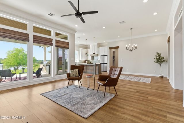 211 Big Lake Run, Youngsville, LA 70592