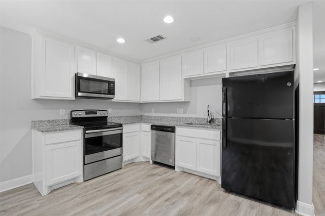 1022 W Shepherd Street 1022, Denison, TX 75020