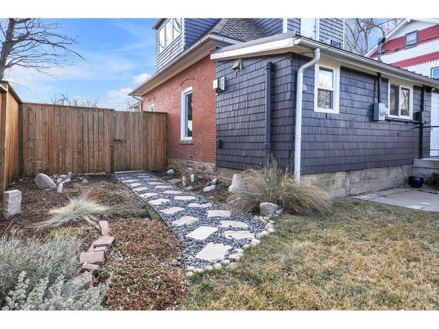 2153 W Grove Cir, Boulder, CO 80302