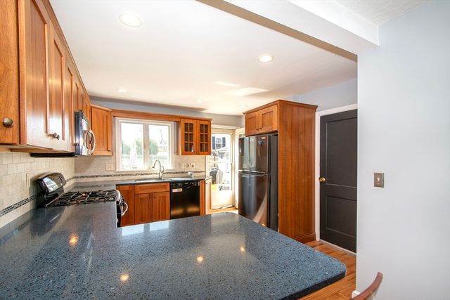 43 Arnold Road, Quincy, MA 02171