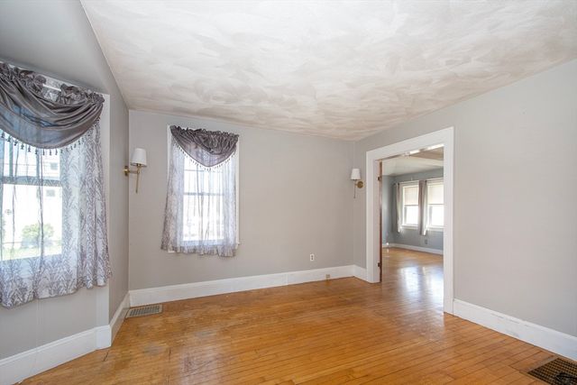 43 Arnold Road, Quincy, MA 02171