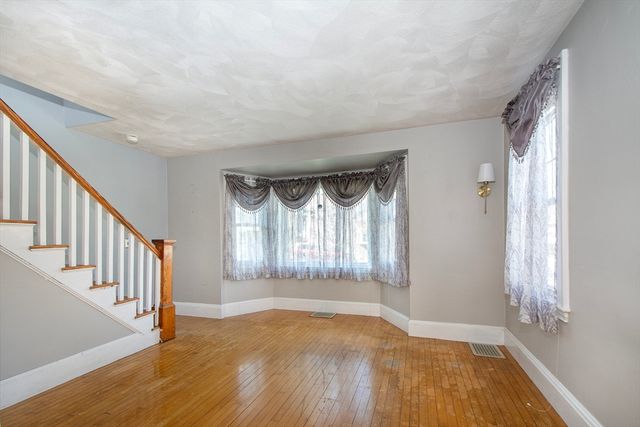 43 Arnold Road, Quincy, MA 02171