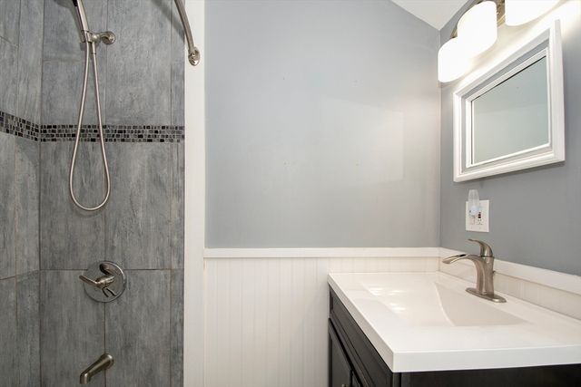 43 Arnold Road, Quincy, MA 02171