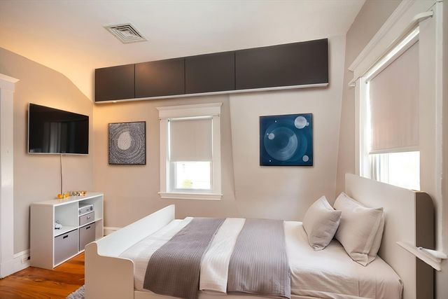 43 Arnold Road, Quincy, MA 02171