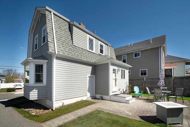 43 Arnold Road, Quincy, MA 02171