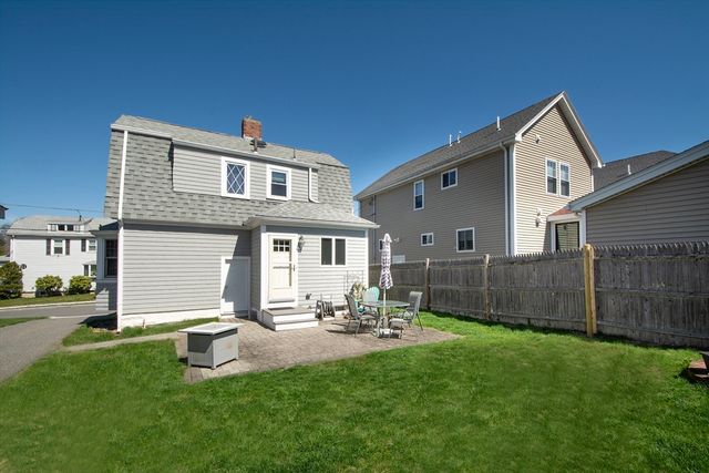 43 Arnold Road, Quincy, MA 02171