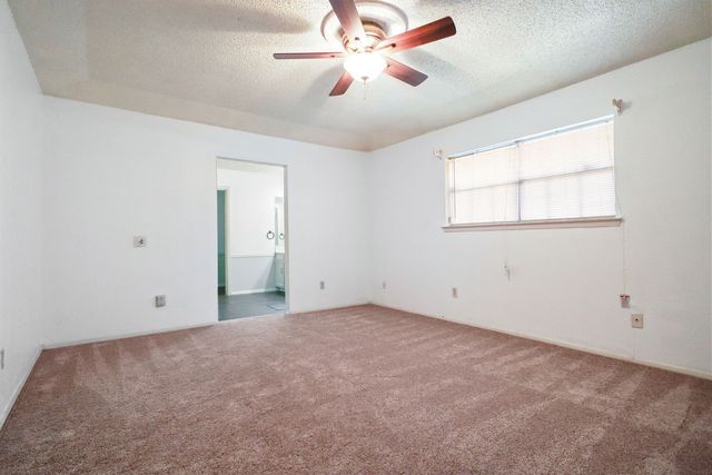 2306 Smokerise Drive, Arlington, TX 76016
