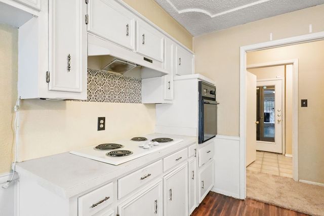 2306 Smokerise Drive, Arlington, TX 76016