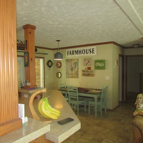 75 Snell Rd, Ethridge, TN 38456