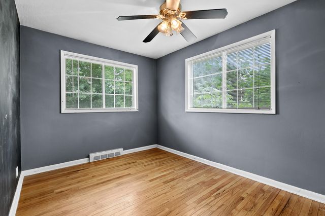 17175 Moorepark Road, Three Rivers, MI 49093