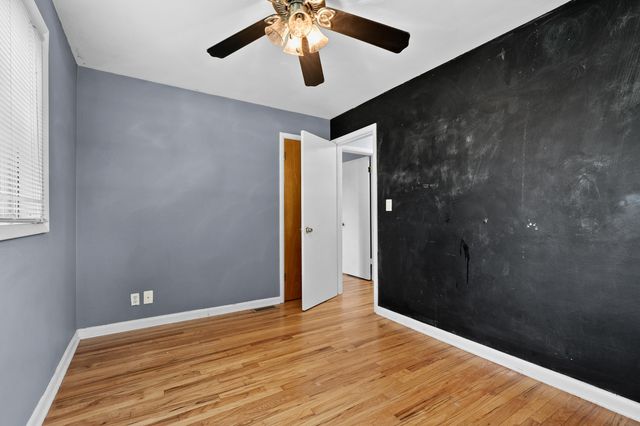 17175 Moorepark Road, Three Rivers, MI 49093