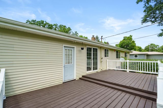 17175 Moorepark Road, Three Rivers, MI 49093
