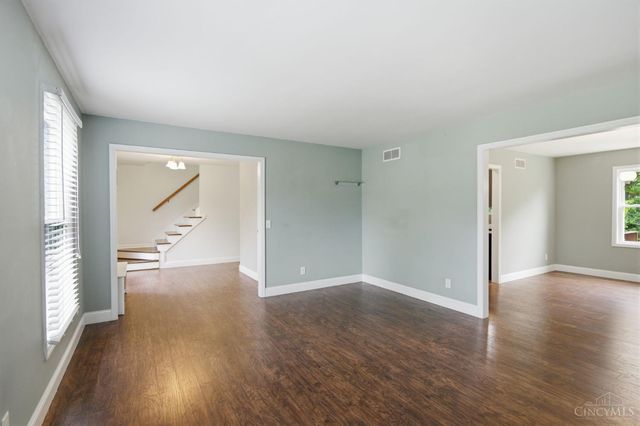 7325 Cannon Court, West Chester, OH 45069
