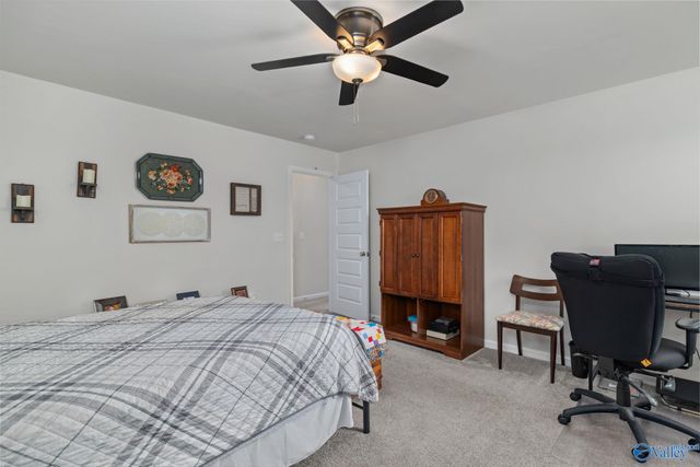88 Sage Oak Drive, Decatur, AL 35603
