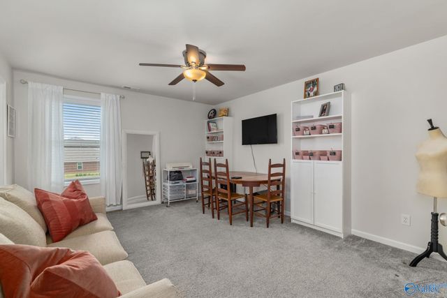 88 Sage Oak Drive, Decatur, AL 35603