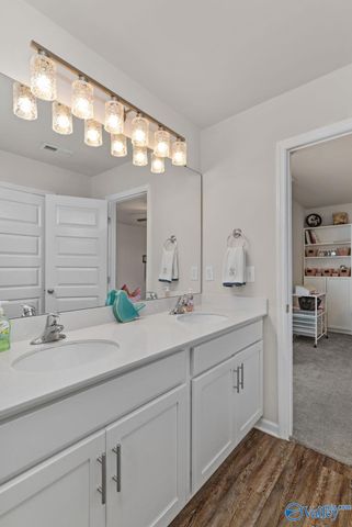 88 Sage Oak Drive, Decatur, AL 35603