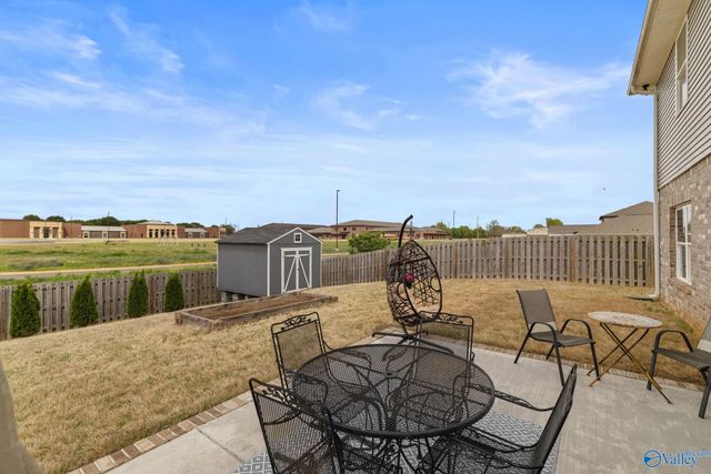 88 Sage Oak Drive, Decatur, AL 35603