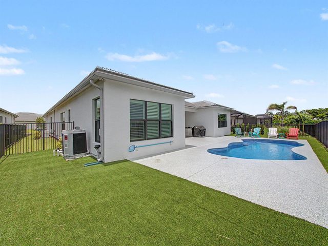 12241 SW Saltwater Drive, Port St. Lucie, FL 34987