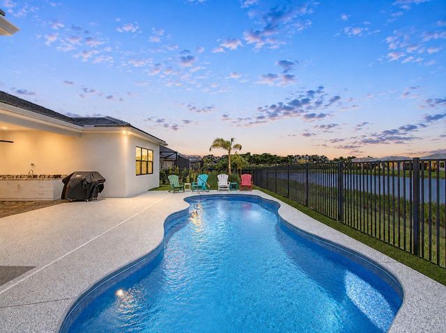 12241 SW Saltwater Drive, Port St. Lucie, FL 34987