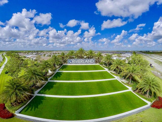 12241 SW Saltwater Drive, Port St. Lucie, FL 34987