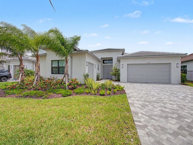12241 SW Saltwater Drive, Port St. Lucie, FL 34987