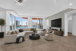 3370 Hidden Bay Dr 1212, Aventura, FL 33180
