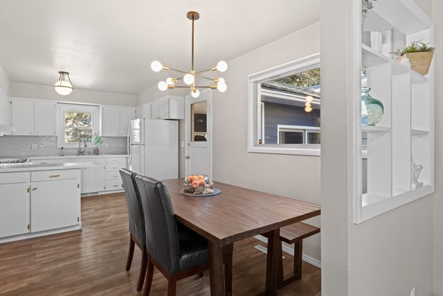 11224 E 18th Ave, Spokane Valley, WA 99206