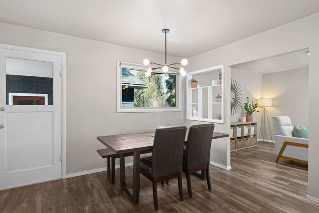 11224 E 18th Ave, Spokane Valley, WA 99206